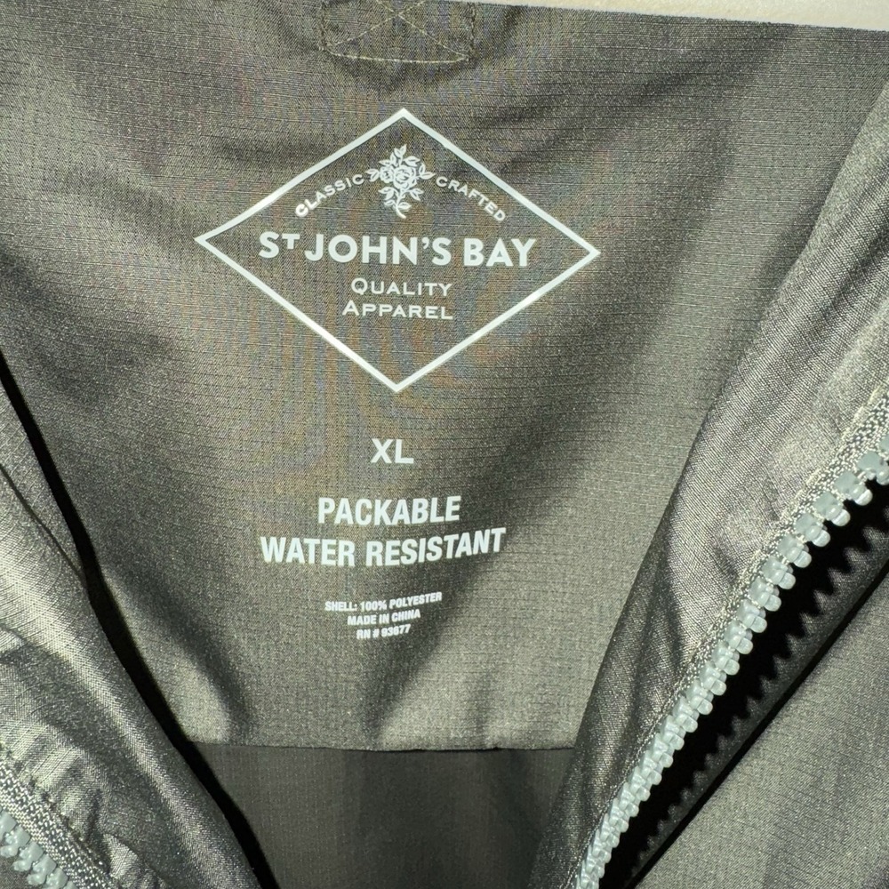 St Johns Bay Rain Jacket Women XL Green Packable Hooded Water Resistant Light - Picture 2 of 5